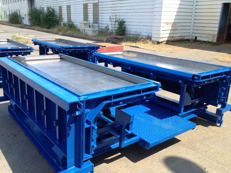 Moule Acier béton et table vibrante par béton-process